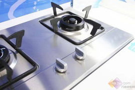 超強熄火保護與節(jié)能科技 美的Q869燃?xì)庠钤u測